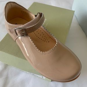 Petit Nord Ballerina Scallop Shoes NWT/Box